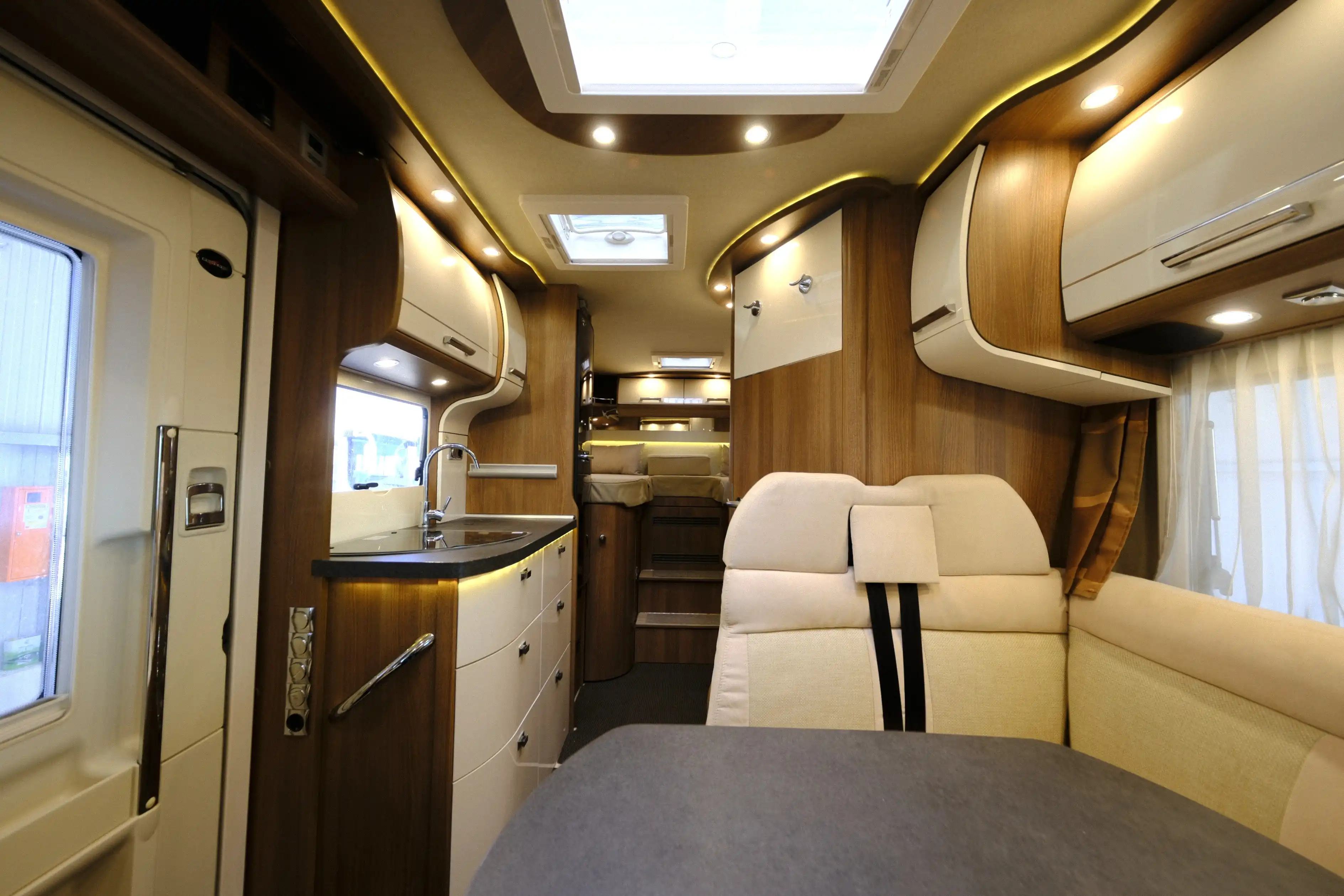 CARTHAGO C-Tourer 143 LE
